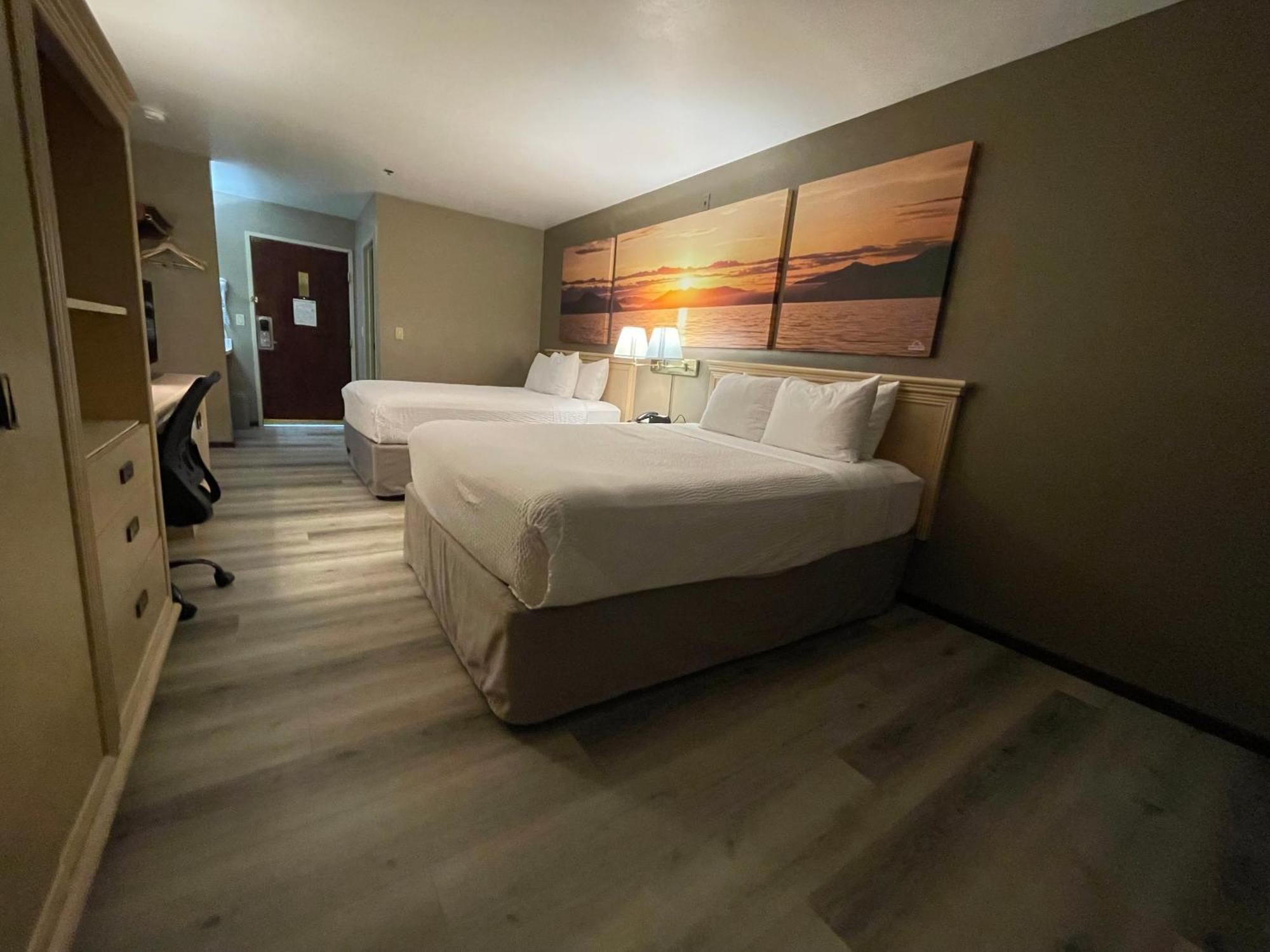 Days Inn By Wyndham Seatac Airport Buitenkant foto