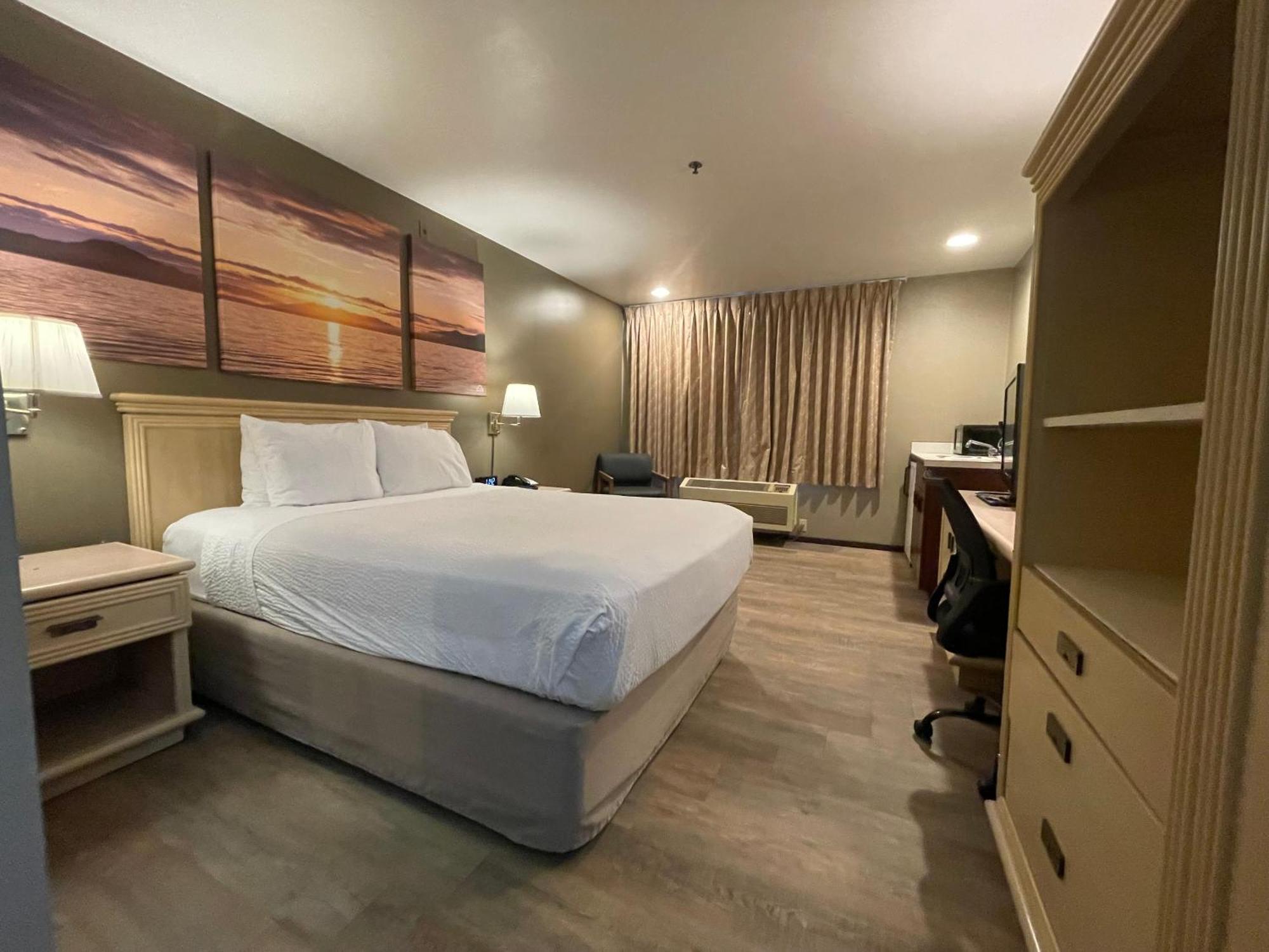 Days Inn By Wyndham Seatac Airport Buitenkant foto
