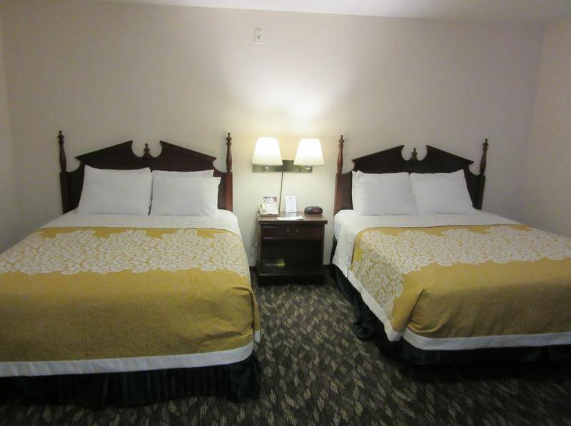 Days Inn By Wyndham Seatac Airport Buitenkant foto